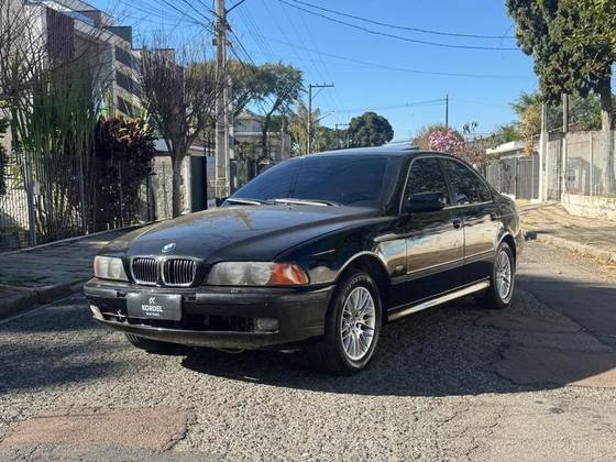 BMW 540i 4.4 SEDAN V8 32V GASOLINA 4P AUTOMÁTICO BMW 540i 4.4 SEDAN V8 32V GASOLINA 4P AUTOMÁTICO